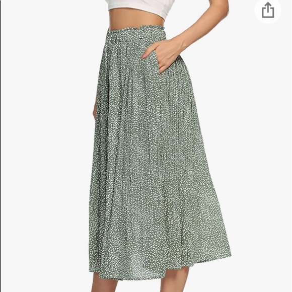 🎉HP🎉 ✨NEW Pleated Polka Dot Midi Skirt w/ Pockets - Boho Chic Style🌿 - Picture 3 of 15